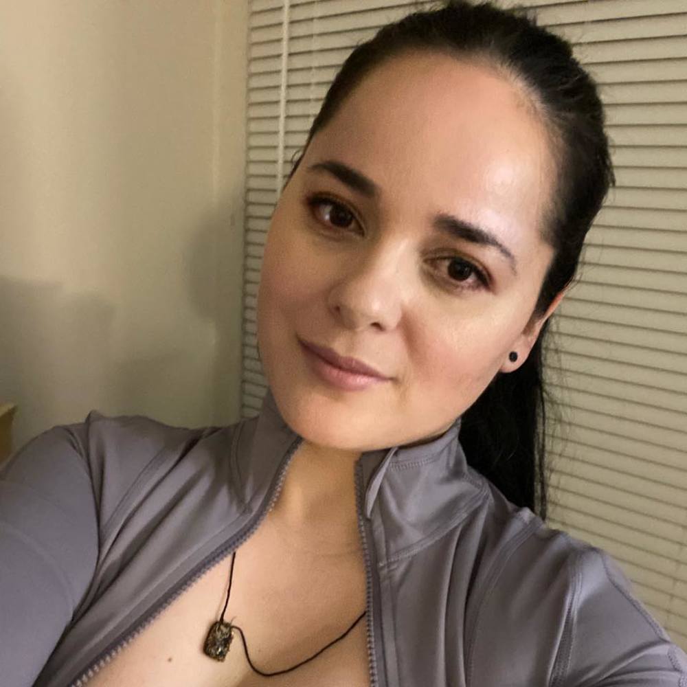 Meet your Posher, Linda